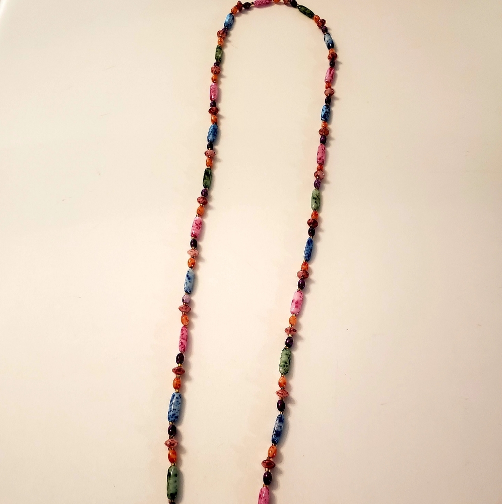 No Name Multi colored Necklace